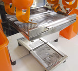 Omcan Juicer